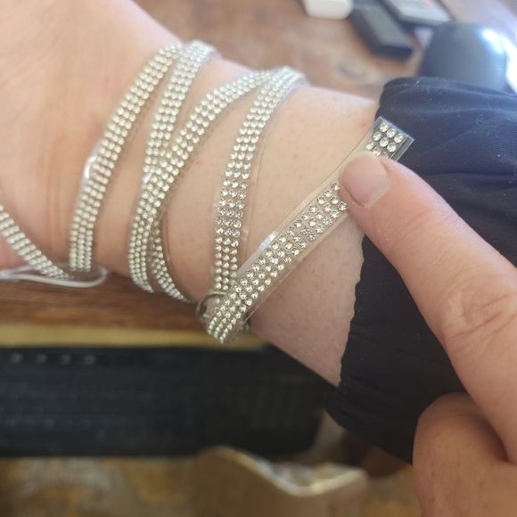 Black and Silver Sandals with Classic Design - Picture 7 of 7